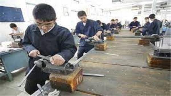 تحصیل 41 درصد از دانش آموزان استان قزوین در رشته های فنی