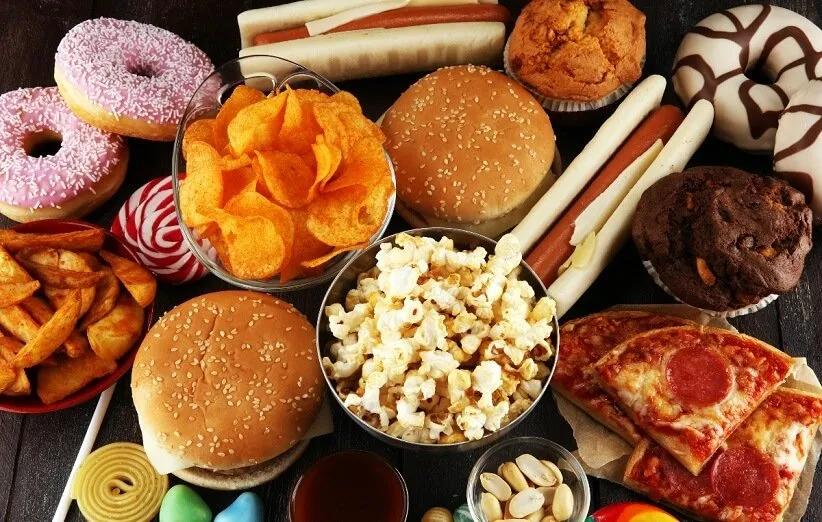 برای اینکه دچار بیماری قلبی نشوید این 32 خوراکی را نخورید