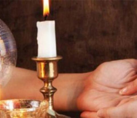 چرا خرافات را باور می کنیم