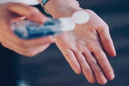 چه کنیم تا در فصل سرما، پوستمان خشک نشود؟